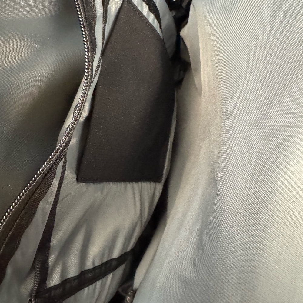 Dakine Network Gray Men's Backpack 32L - Picture 9 of 15